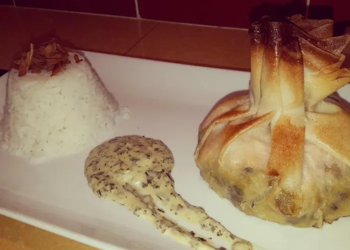 Alojamento de Acomodação e Pequeno-almoço La Cognee 3*