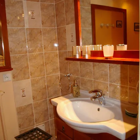 La Cognee Bed & Breakfast