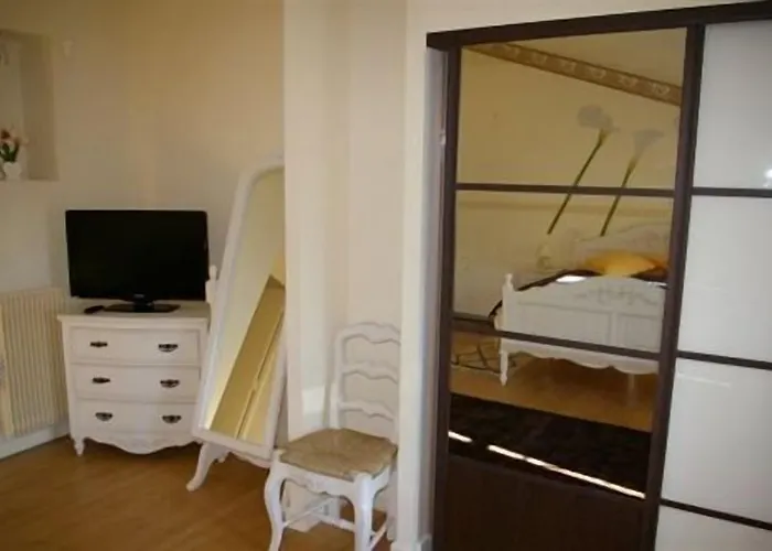 فندق مبيت وإفطار La Cognee 3*